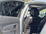 Chevrolet Cruze-10
