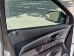 Chevrolet Cruze-12