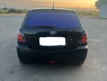 Kia Rio-5