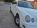 Mercedes E 220-3