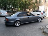 BMW 528-9