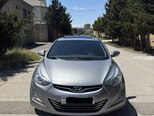 Hyundai Elantra-1
