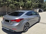 Hyundai Elantra-4