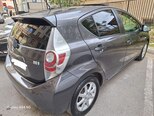 Toyota Prius C-8