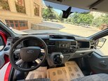 Ford Transit-16