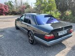 Mercedes 220 E-2