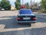 Mercedes 220 E-7