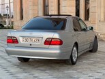 Mercedes E 220-9
