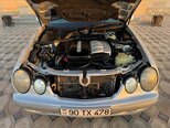 Mercedes E 220-19