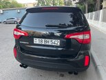 Kia Sorento-2