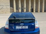 Toyota Prius-4