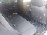 Kia Carens-11
