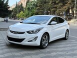Hyundai Elantra-4