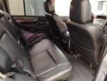 Mitsubishi Pajero-9