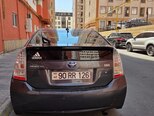 Toyota Prius-2