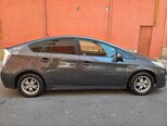 Toyota Prius-4