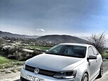 Volkswagen Jetta-11