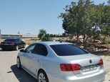 Volkswagen Jetta-20