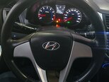 Hyundai Accent-2