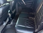 Toyota Land Cruiser Prado-5