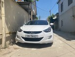 Hyundai Elantra-2
