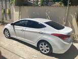 Hyundai Elantra-7