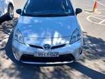 Toyota Prius-4