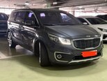 Kia Carnival-1