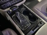 Kia Carnival-9