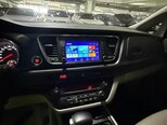 Kia Carnival-18