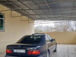 Mercedes E 240-3