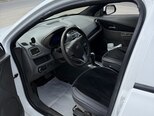 Chevrolet Cobalt-9