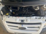 Ford Transit-10