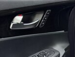 Kia Sorento-12