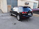 Volkswagen Touareg-13