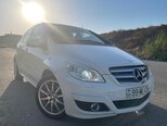 Mercedes B 180-8