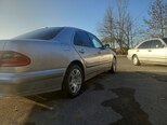 Mercedes E 220-7