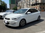 Hyundai Accent-10