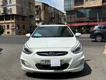 Hyundai Accent-1