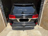 Toyota Land Cruiser-2