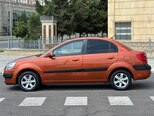 Kia Rio-4