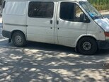 Ford Transit-4
