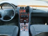 Mercedes E 280-8