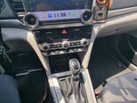 Hyundai Elantra-15