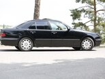 Mercedes E 240-3