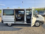 Ford Transit-11