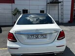 Mercedes E 300 4MATIC-2