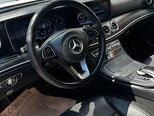Mercedes E 300 4MATIC-11