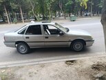 Opel Vectra-4