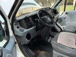 Ford Transit-5